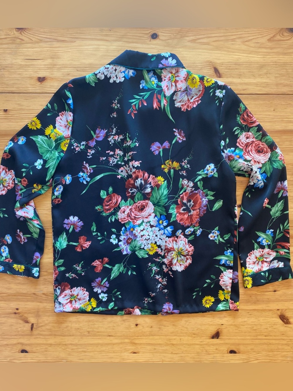 Zara Black Bloom Satin Button Up Blouse Size Medium - Picture 10 of 14